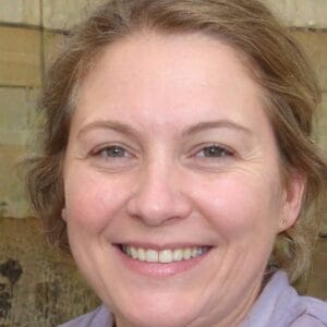 Κλειώ Αντωνάτου - Συγγραφέας